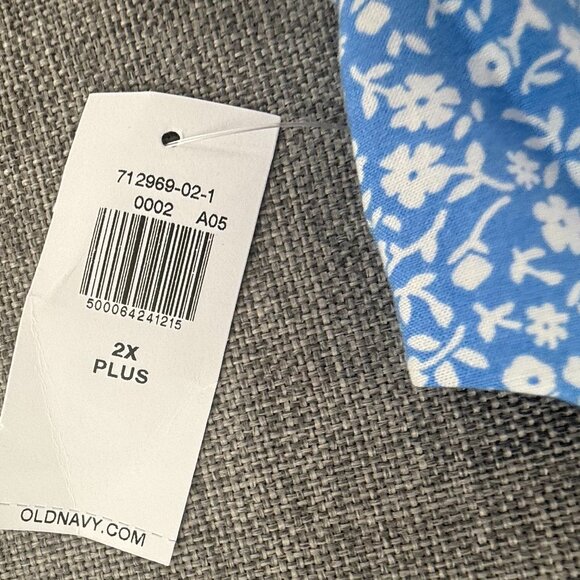 New Old Navy Womens Romper Blue & White Floral Plus 2X Rayon/ Viscose Strappy - Picture 4 of 12